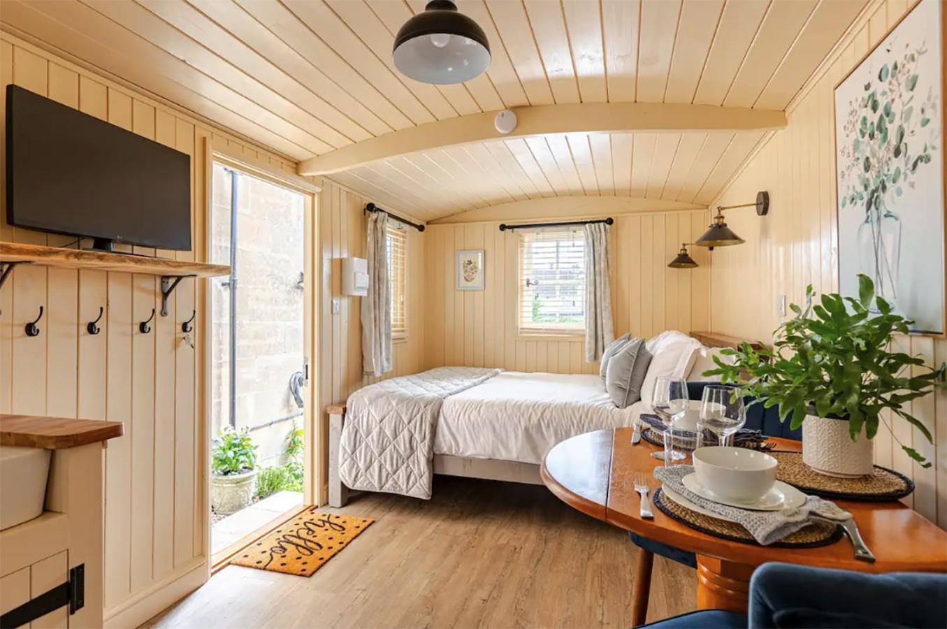 Shepherd'S Hut, บาธ ภายนอก รูปภาพ